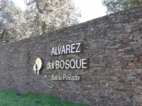 Terreno en Venta en Alvarez Del Bosque, Countries y Barrios Cerrados en Moreno