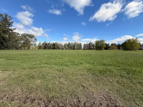 Terreno en Venta en Los Pinares Country Club, Countries y Barrios Cerrados en Exaltacion de la Cruz