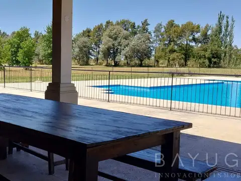 Terreno en Venta en Los Pinares Country Club, Countries y Barrios Cerrados en Exaltacion de la Cruz