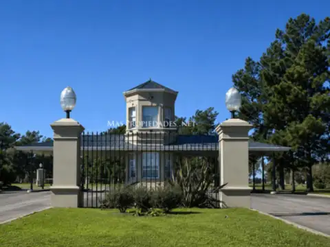 Terreno en Venta en Lagos de San Eliseo, Canning