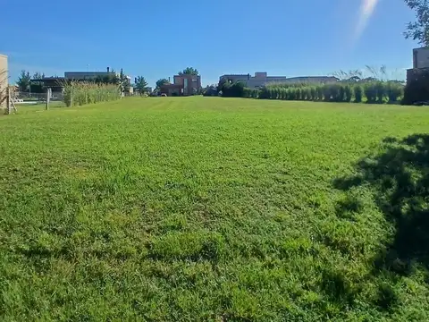 Terreno en Venta en Club de campo Cruz del Sur, Countries y Barrios Cerrados en Guernica
