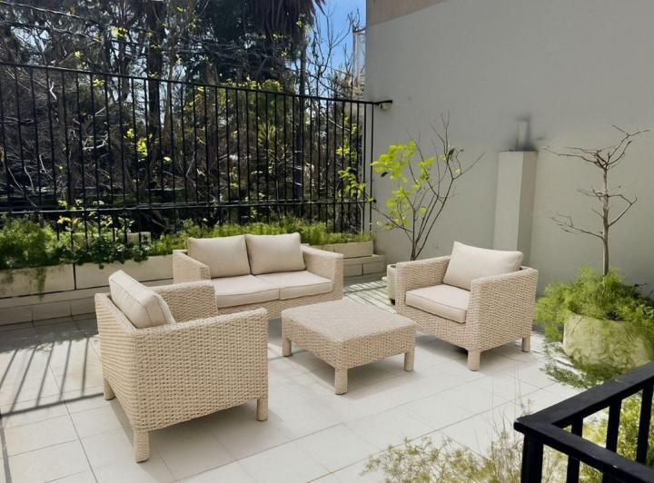 Departamento · 242m² · 6 Ambientes · 1 Cochera