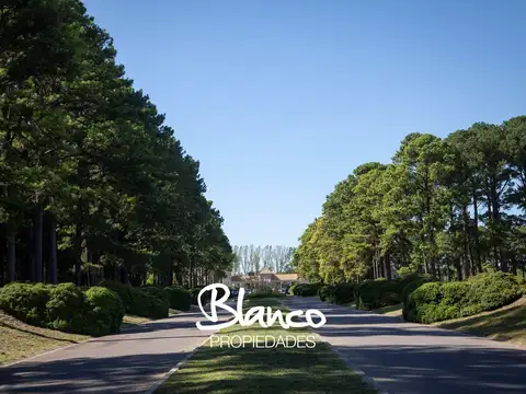 Terreno en Venta en Los Pinares Country Club, Countries y Barrios Cerrados en Exaltacion de la Cruz