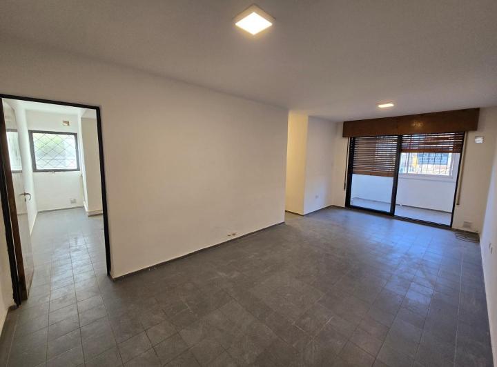 Departamento · 90m² · 4 Ambientes · 1 Cochera