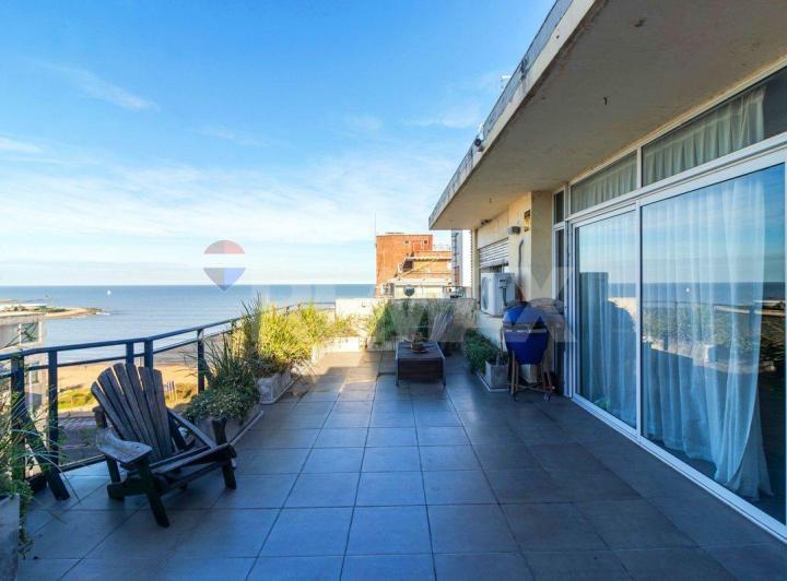 Departamento · 118m² · 5 Ambientes · 1 Cochera