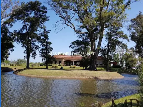 Terreno en Venta en San Lucas, Canning