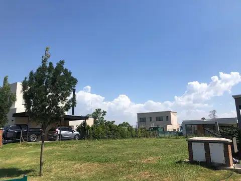 Terreno en Venta en Santo Tomas, Countries y Barrios Cerrados en Pilar