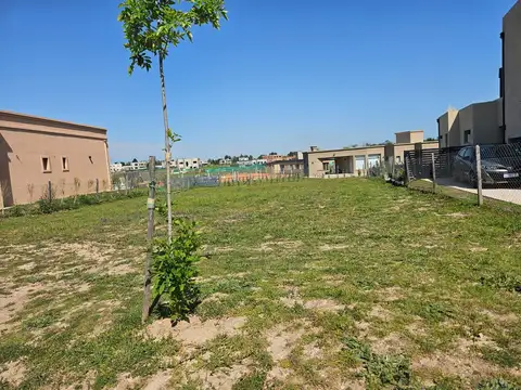 Terreno en Venta en Pilar del Este - Santa Lucia, Countries y Barrios Cerrados en Pilar