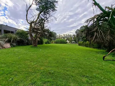 Terreno en Venta en Barrancas De San Benito, Barrio Chapadmalal