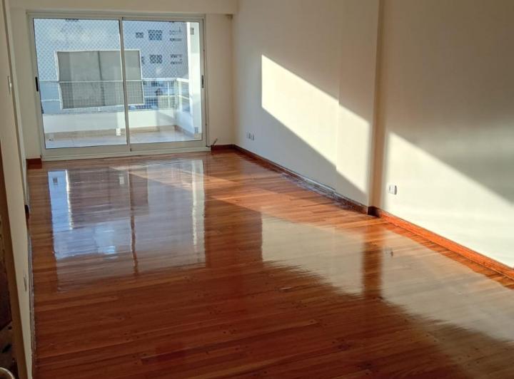 Departamento · 79m² · 4 Ambientes · 1 Cochera