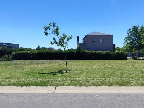 Terreno en Venta en Pilar Del Este, Countries y Barrios Cerrados en Pilar