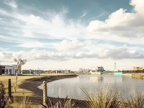 Terreno en Venta en La Alameda, Canning