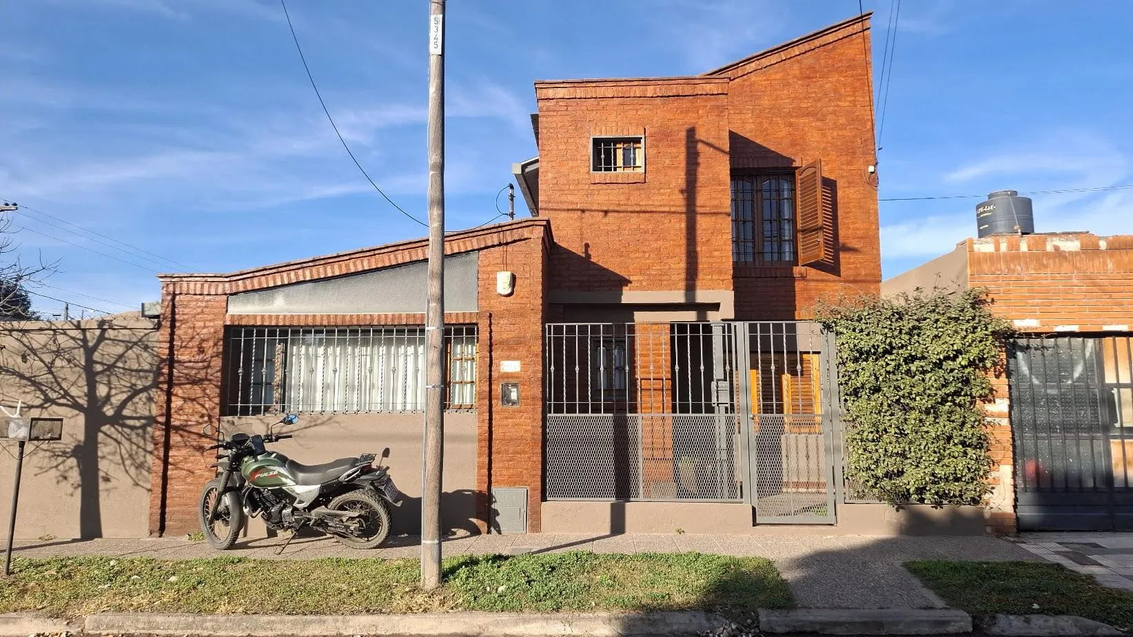 Oportunidad - Casa en Altos de Vélez Sarsfield - Venta