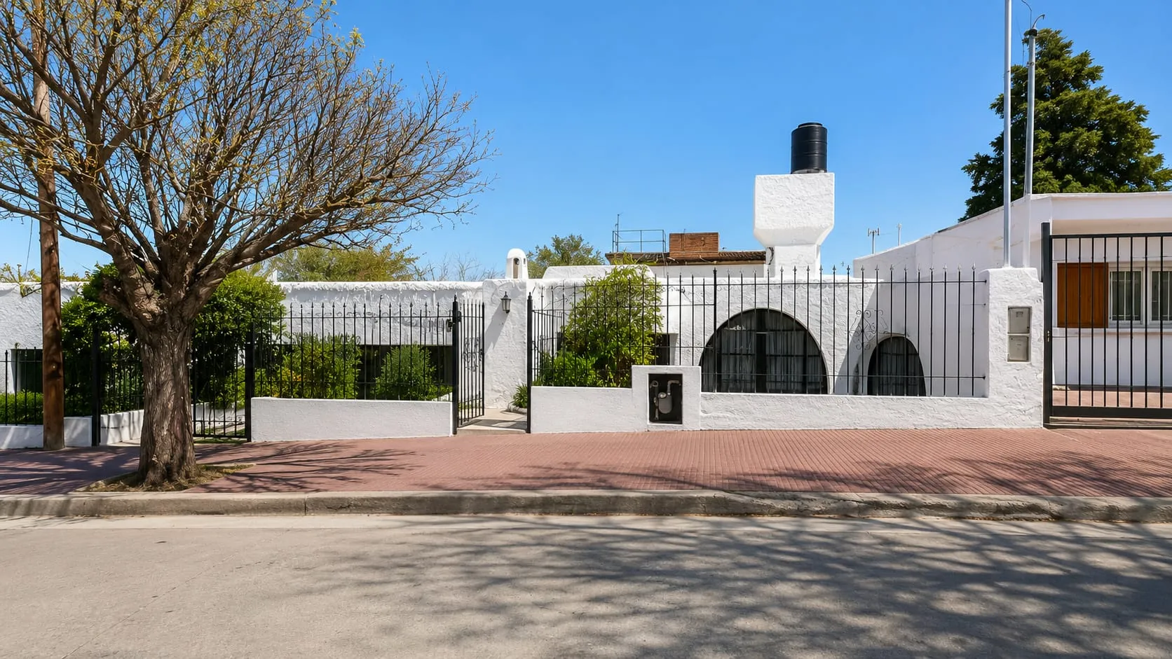 PH 3 DORMITORIOS CON COCHERA – BARRIO JOSÉ MUÑOZ