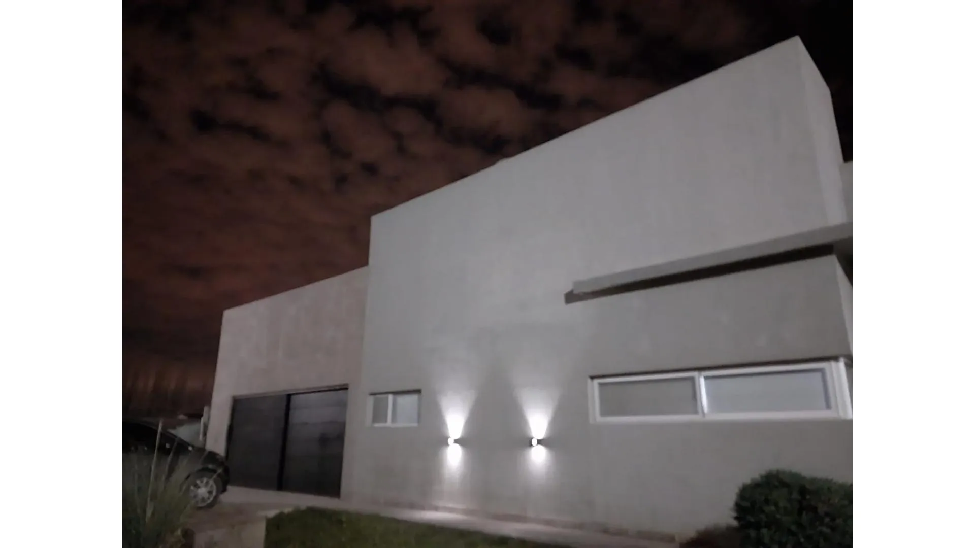 Alquiler casa en "Barrio Cerrado La Falda"