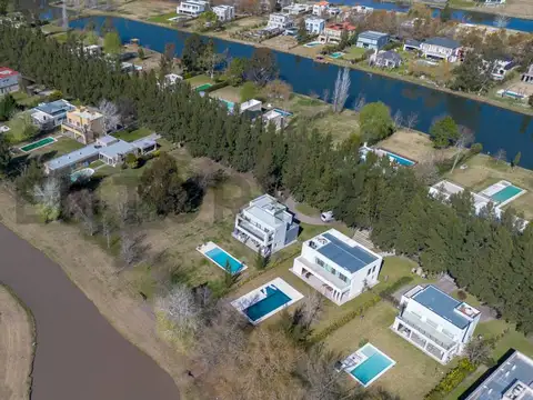 Terreno en Venta en Club Miralagos, Countries y Barrios Cerrados en la Plata