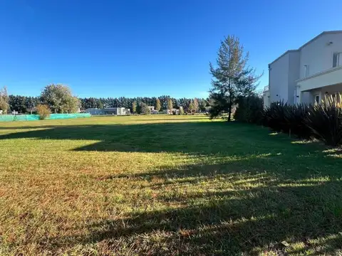 Terreno en Venta en Club Miralagos, Countries y Barrios Cerrados en la Plata
