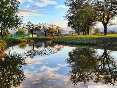 Terreno en Venta en Cruz del Sur, Canning