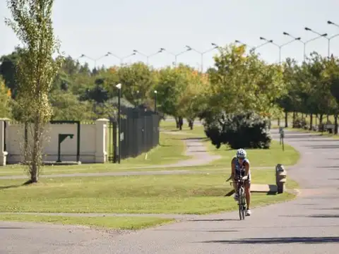 Terreno en Venta en Pilar Del Este, Countries y Barrios Cerrados en Pilar