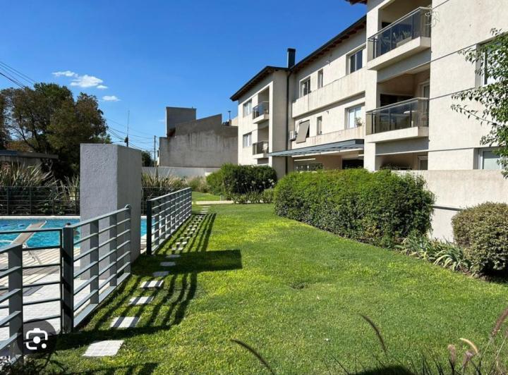 Departamento · 120m² · 6 Ambientes · 1 Cochera