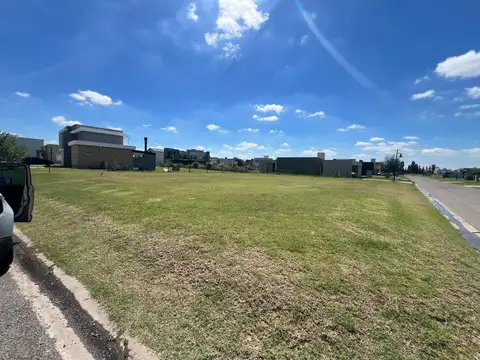 Terreno en Venta en San Lucas, Canning