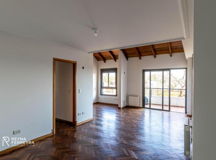 Departamento · 92m² · 4 Ambientes · 2 Cocheras