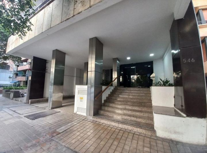Departamento · 201m² · 4 Ambientes · 1 Cochera