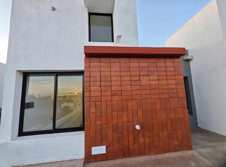 Casa · 82m² · 5 Ambientes