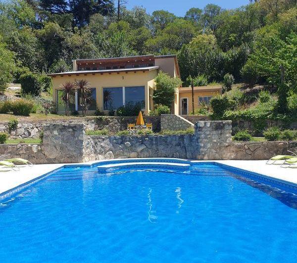 Casa · 1804m² · 13 Cocheras