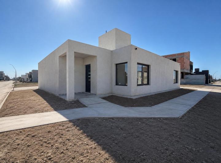 Casa · 270m² · 4 Ambientes
