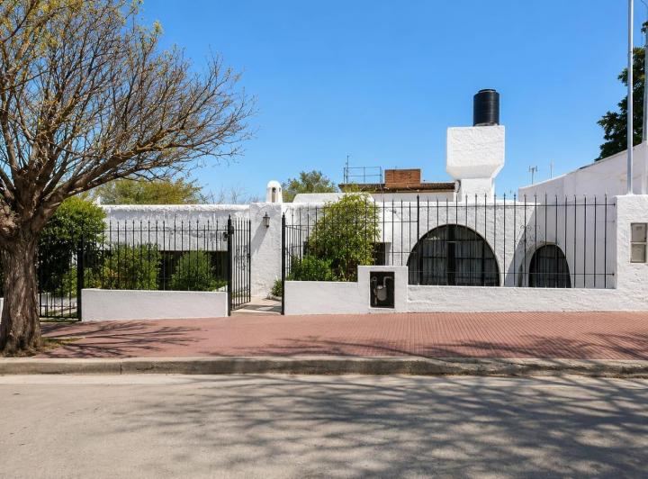 Casa · 77m² · 5 Ambientes