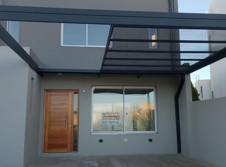 Casa · 150m² · 5 Ambientes · 1 Cochera