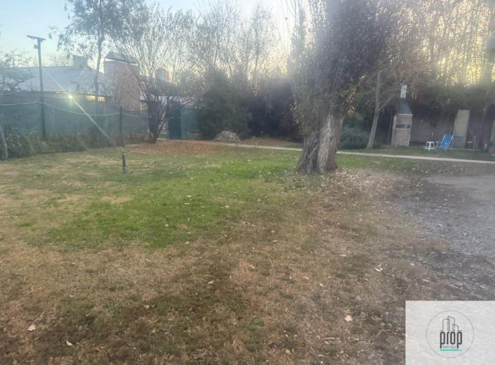 Terreno · 420m²