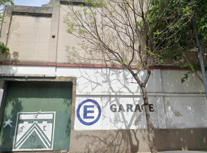Terreno · 1880m²