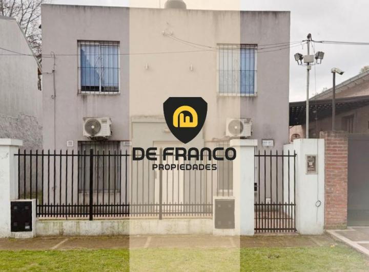 PH · 140m² · 8 Ambientes · 3 Cocheras