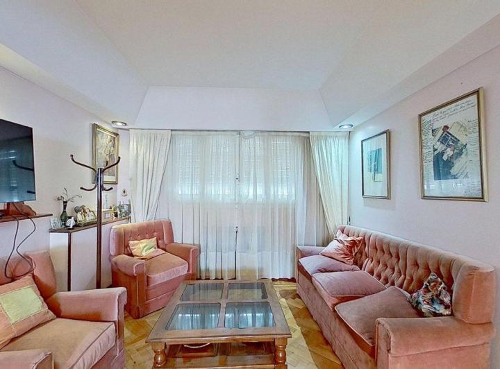 PH · 190m² · 5 Ambientes · 1 Cochera