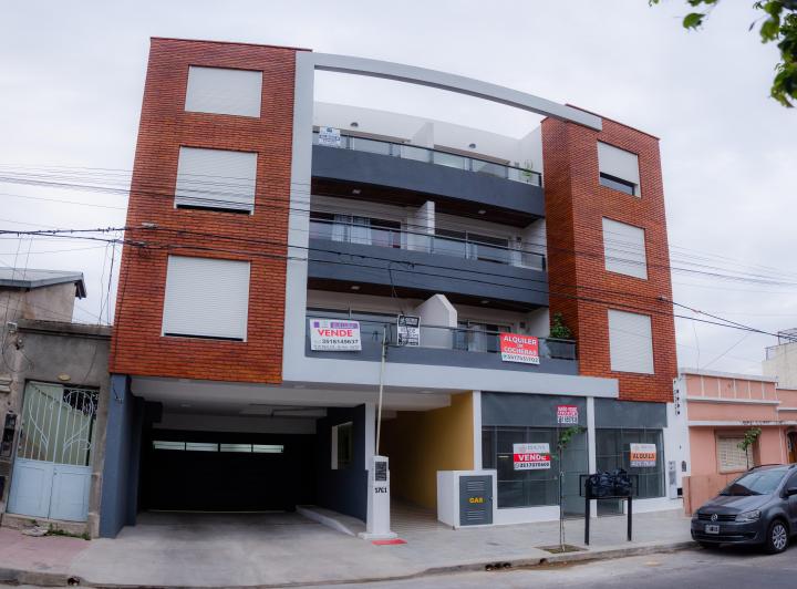 Departamento · 45m² · 2 Ambientes · 1 Cochera