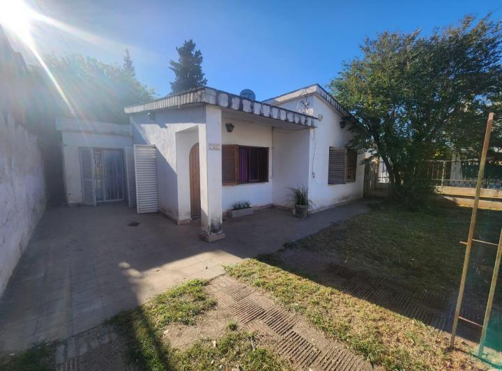 Casa · 140m² · 3 Ambientes · 1 Cochera