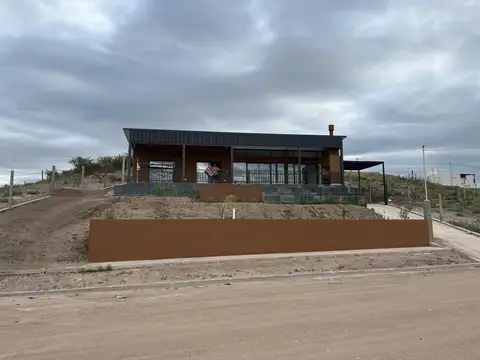 Casa en Venta en Potrero de los Funes, Juan Martín de Pueyrredón