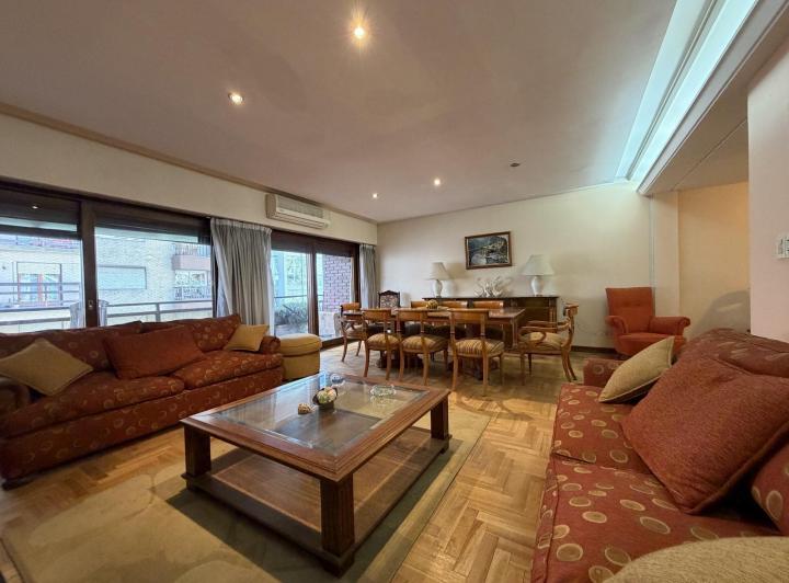 Departamento · 170m² · 4 Ambientes · 2 Cocheras