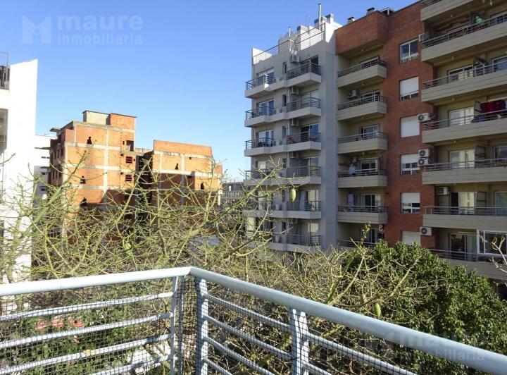 Departamento · 48m² · 2 Ambientes · 1 Cochera