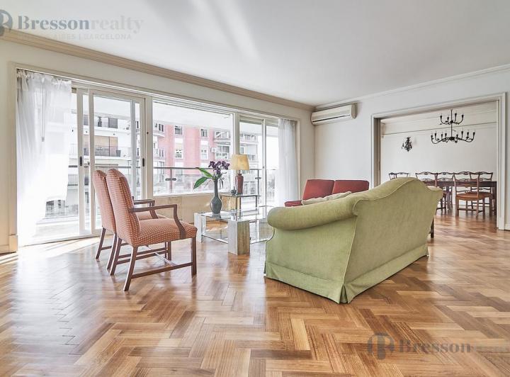 Departamento · 197m² · 5 Ambientes · 1 Cochera
