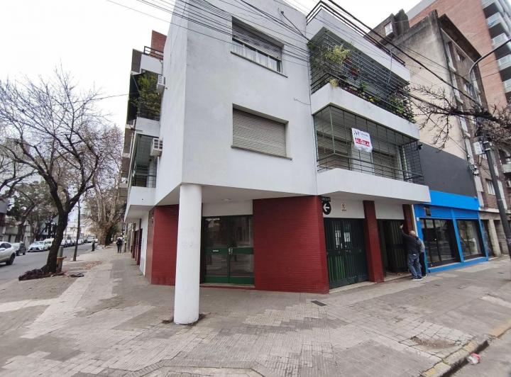 Departamento · 84m² · 8 Ambientes
