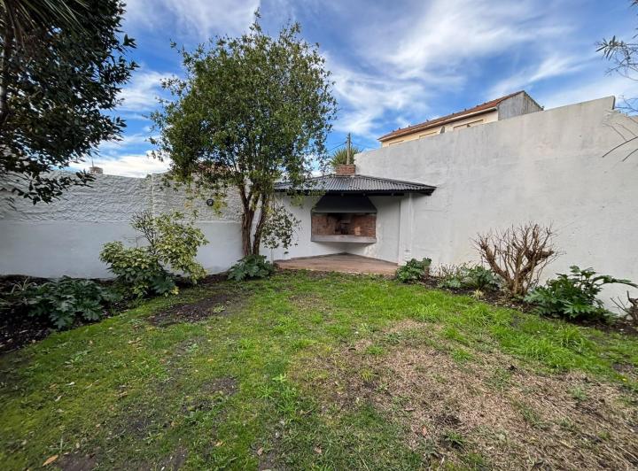 Casa · 89m² · 3 Ambientes · 1 Cochera