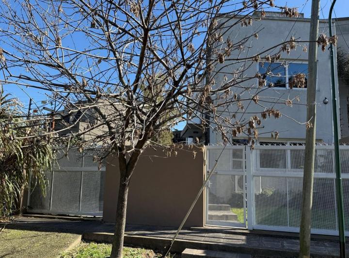 Casa · 220m² · 5 Ambientes