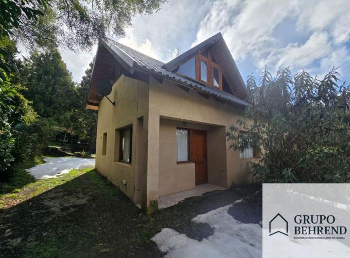Casa · 70m² · 3 Ambientes · 2 Cocheras