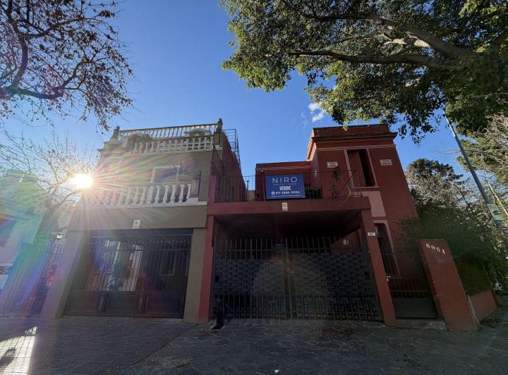 Casa · 175m² · 4 Ambientes · 1 Cochera