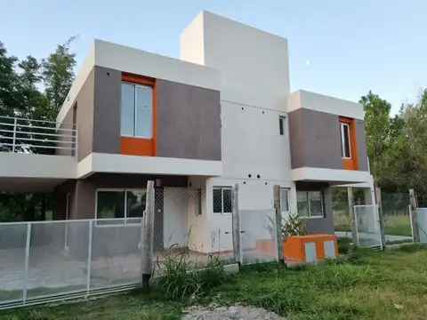 Casa en Alquiler en Juana Koslay, Juan Martín de Pueyrredón