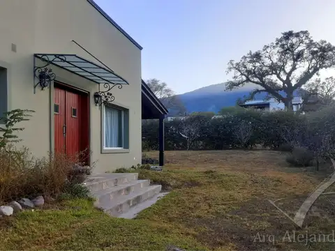 Casa en Venta en San Lorenzo, Capital