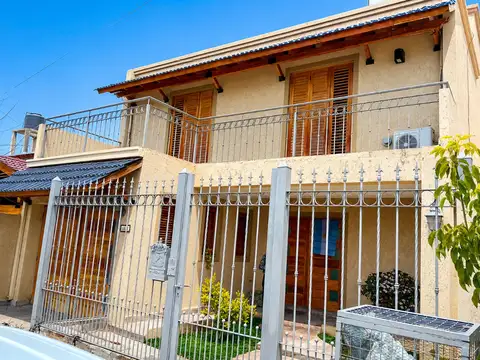 Casa en Venta en General Gutiérrez, Maipú